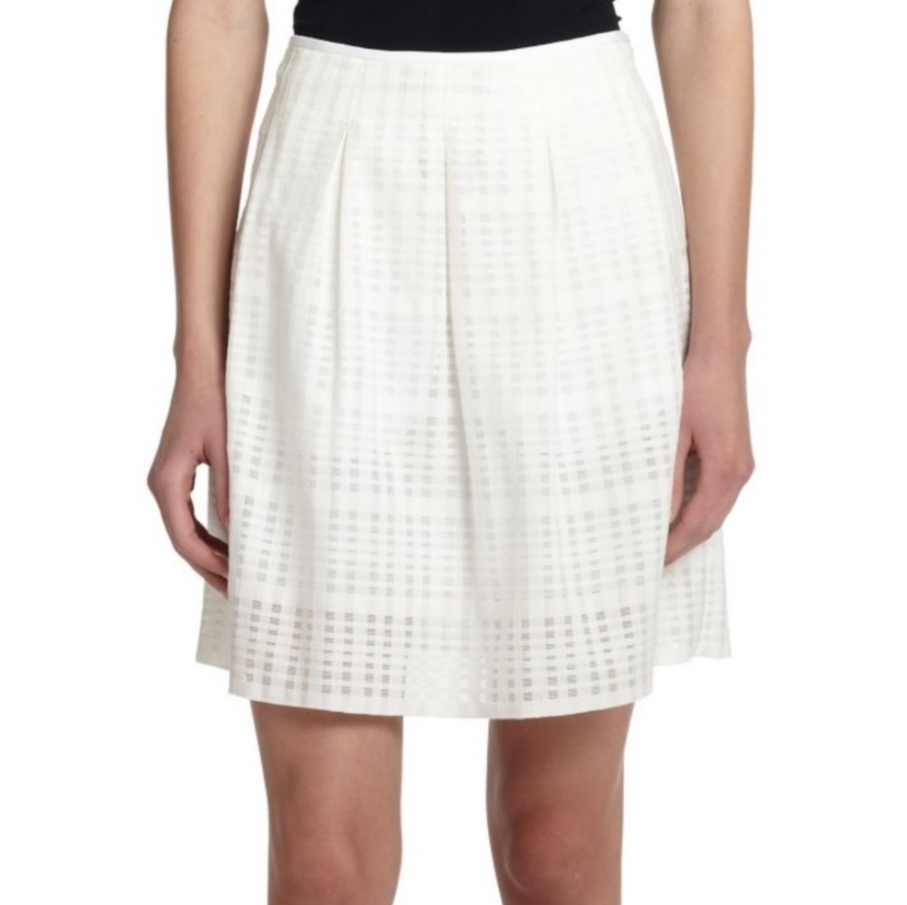 Vince Pleated Skirt in Optic White